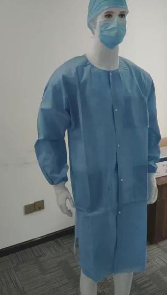 SMS Disposable Lab Coat Nonwoven Three Layers Knitted Collar and Cuffs Snap on Button Closure Three Pocktets Full Length