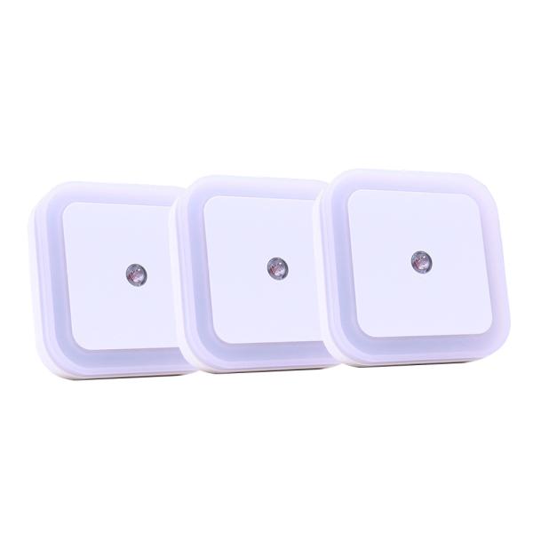 LED Night Light Plug-in Super Smart Dusk to Dawn Sensor Lamps Suitable for Bedroom