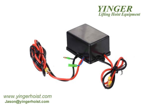 Off Road 12V Electric Winch Hoist High Performance Permanent Magnet Motor