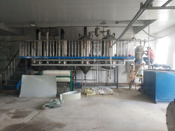 High Quality Dewaxing And Decoloring Coconut Oil Refinery Machine Easy To Use