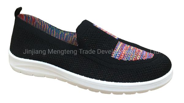 New Style Women′s Injection Shoes Fashion Shoes Flyknit Shoes Suede Leather Sneaker Sport Shoes Walking Jogging Running Shoes Casual Shoes