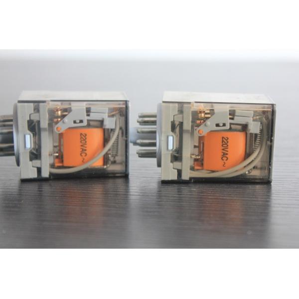 60.12 Coil 220v 10a Car Electrical Relay , 8 Pin Mini Intermediate Relay 380v