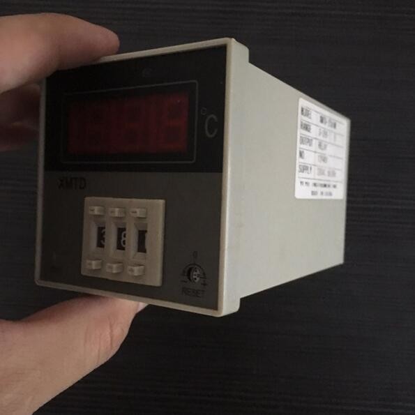 High quality AC220V Digital Temperature Controller PID XMTD Digital Temperature Controller