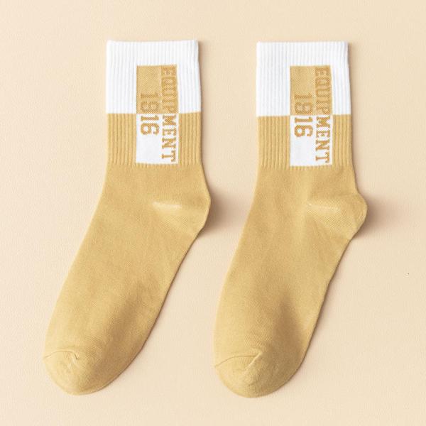 Wholesale Sweat-Absorbent Breathable Cycling Basketball Sport Socks for Men