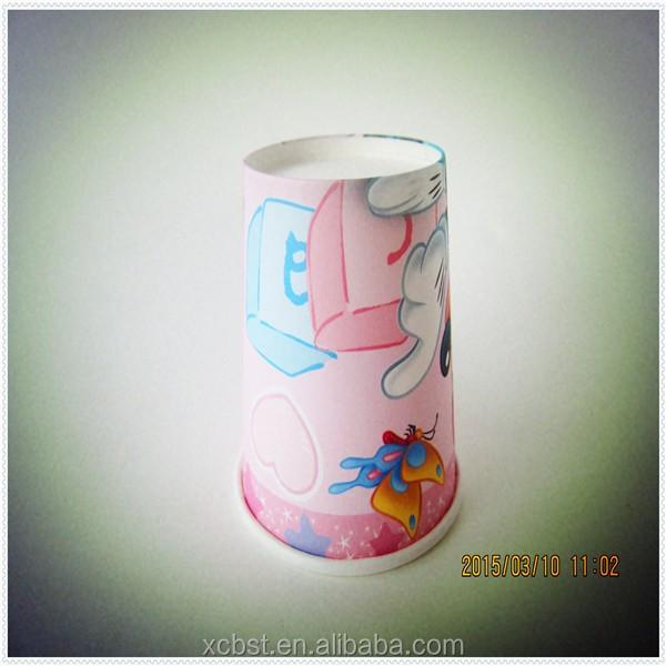 Christmas Disposable Paper Coffee Cups or Mugs for Lovers with Eco-friendly Flexo Printing