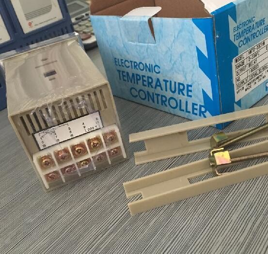 High quality AC220V Digital Temperature Controller PID XMTD Digital Temperature Controller