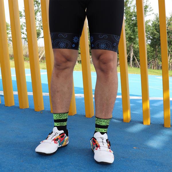 Fashion Brand Bicycle Cycling Socks Men Women Professional Breathable Sports Socks