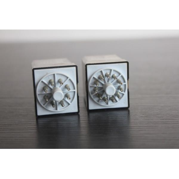 60.12 Coil 220v 10a Car Electrical Relay , 8 Pin Mini Intermediate Relay 380v