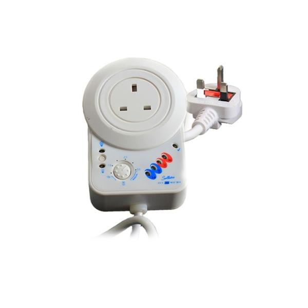 Quality Goods voltage protectors Kampa AVS-13A  230V 13A