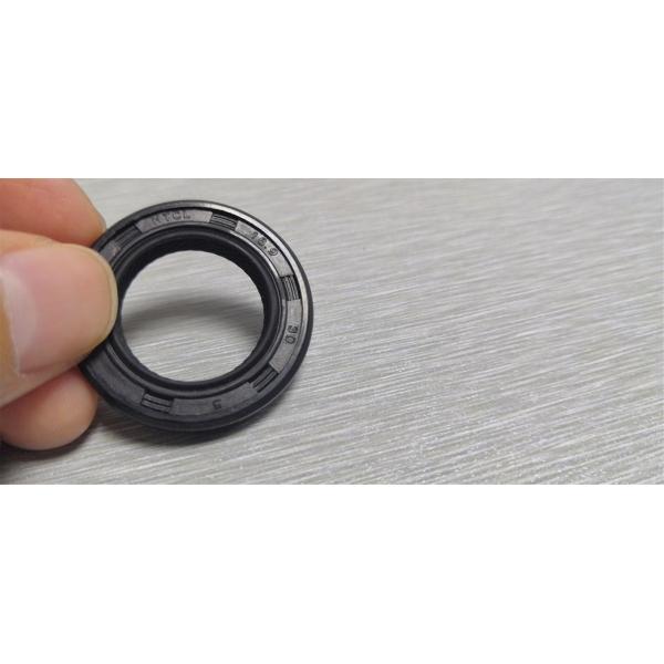 Wear-Resistant Tractor Steel and Rubber Oil Seal Oil Seal Tc Oil Seals Powdering Steel Seal