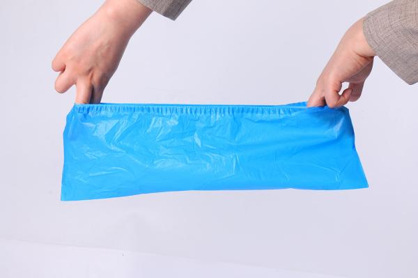 Laboratory Disposable CPE Shoe Cover 40cm Anti Skid Disposable Shoe Covers Non Slip