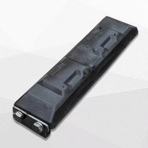 Cheap hot sale top quality hot selling rubber block excavator accessories