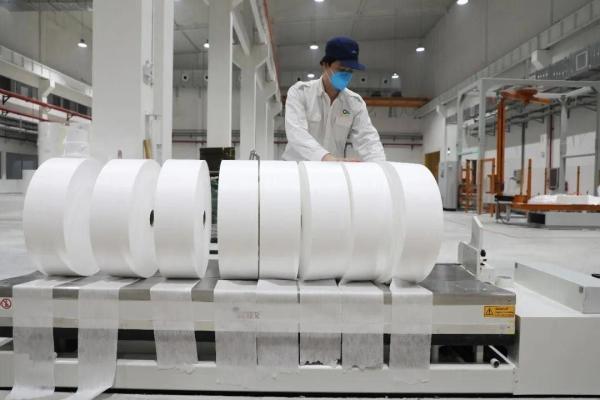 Automatic New En 149 FFP1 FFP2 FFP3 PP Meltblown Face Mask Making Machine
