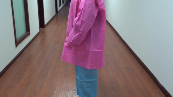 Cheap Non-Woven Coat Disposable SMS Lab Jacket High Qulity Dental Clothes Purple Medical Coat