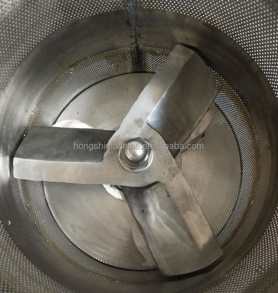 Chicken Essence Granlues Making Machine , Rotary Drum Wet Powder Extruding Granulator Machine