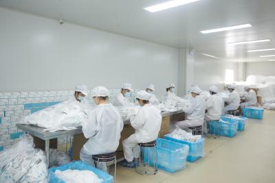 Hygienic Non Woven Gown Fabric Coating Thermal Lamination Machine High Quality