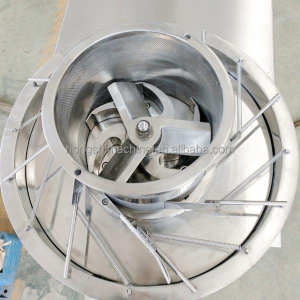 Chicken Essence Granlues Making Machine , Rotary Drum Wet Powder Extruding Granulator Machine