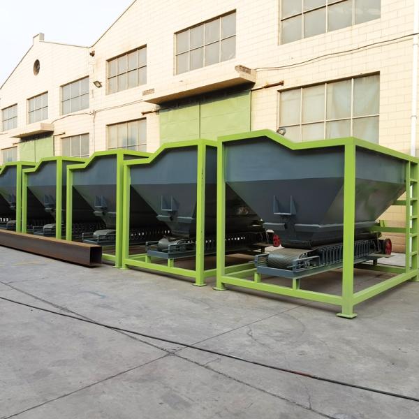 Compound new type organic manure conveying equipment forklift feeder batching machine