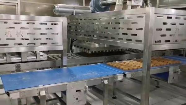 Food Equipment Automatic Cake depanner Machine for Cupcake Machine Bakery Equipment