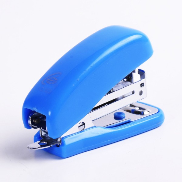 Office stationery stapler 24/6 mini plastic stapler