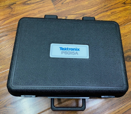 Tektronix P6015A High-Voltage Probe with 75 MHz Bandwidth 1000X Attenuation and 20 kV DC Input