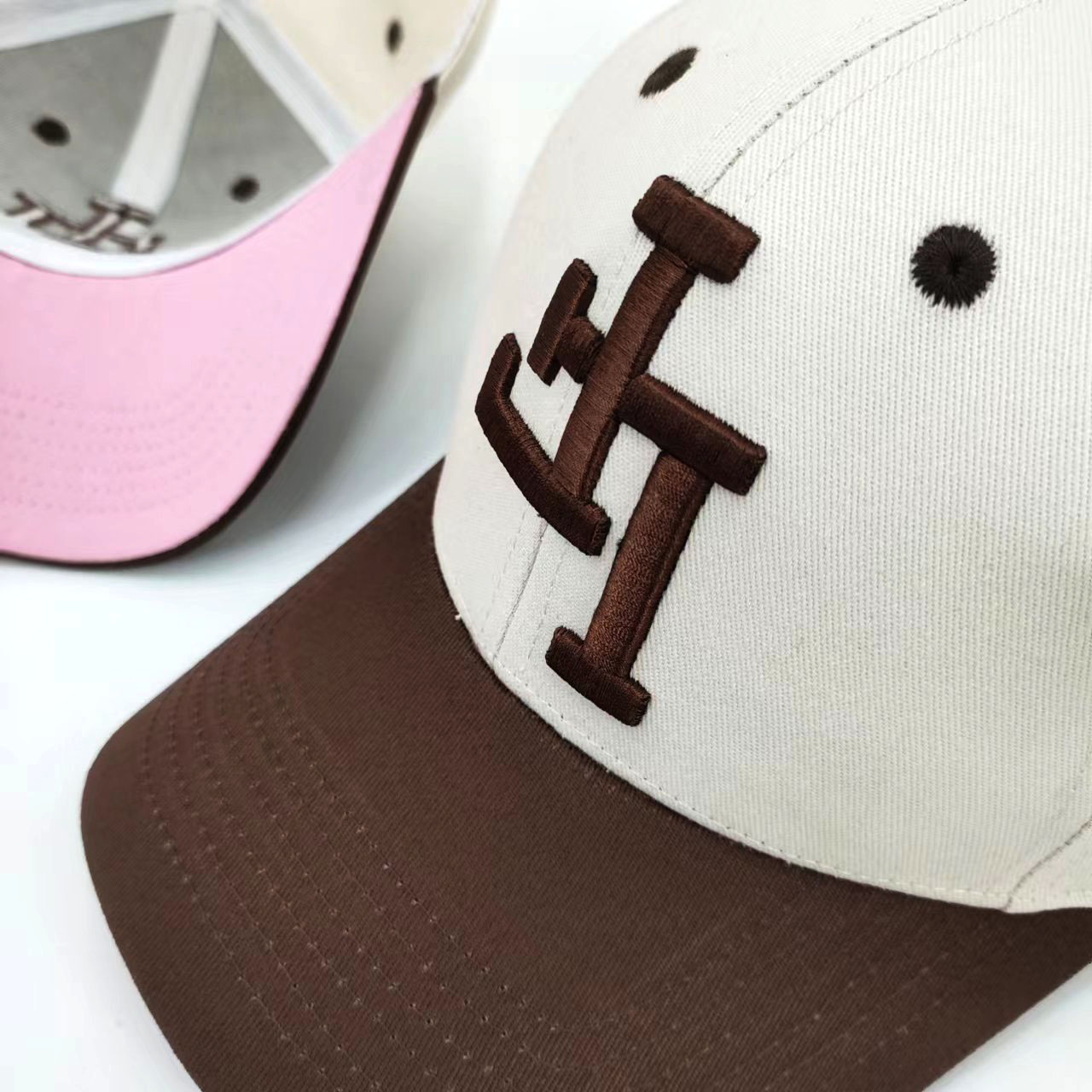 Embroidered Letters 6 Baseball Caps Panel Mid Profile Customized Side Back Snapback 3D Embroidery Cotton Two Tone