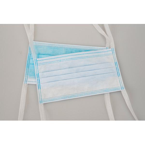 Disposable Medical Plastic Gown With Thumb Loop , Adult CPE Gown For Clinic