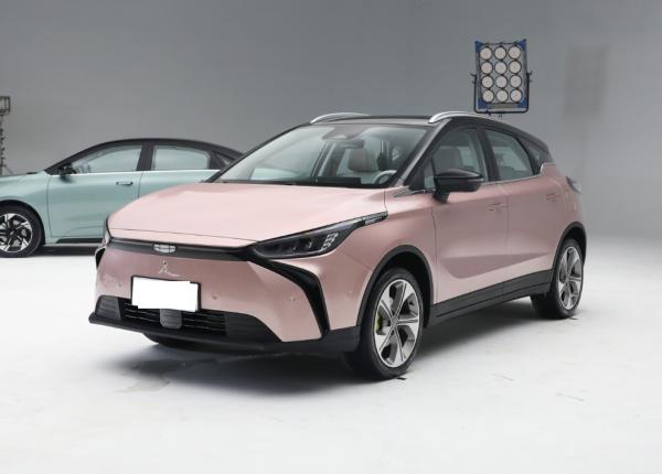 Electric SUV EV Cars Geely Geometry M6 Vehicles 300 Mile Range