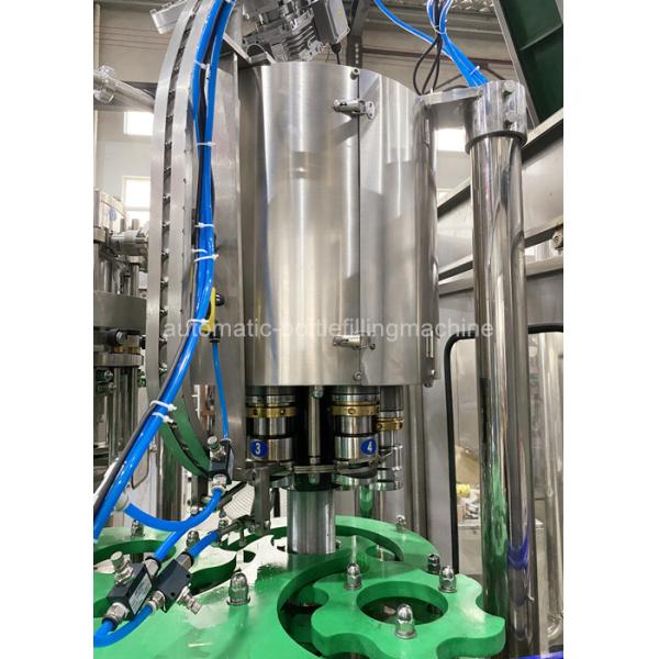 8000BPH алюминиевая машина завалки бутылки молока стекла завинчивой пробки 500ml