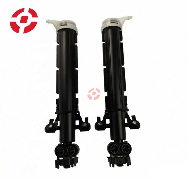 Front headlight cleaning nozzle Headlight water spray jet for Volv o Windshield wiper nozzle 30784344 30784345