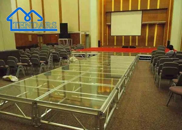 Comércio por grosso de equipamento de montagem profissional de palcos, placas de palcos, palcos de vidro endurecido para diferentes tipos de eventos