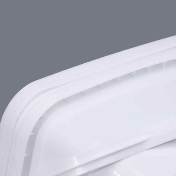 Container de stockage de seau en plastique rectangulaire fourni avec poignée de couvercle