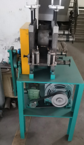 DTM Double Head Copper Rod Traction Machine Horizontal  With A Diameter Of 100mm
