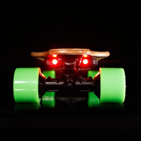 I Wonder Led Light Dual Hub Motor Skateboard , SK-E2 Custom Booster Board Skateboard