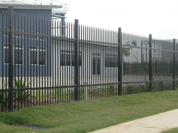 Steel Fence Gates - Block Intruders' Access to Your Premises