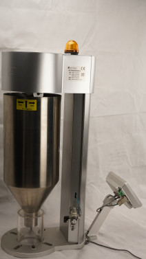 Фидер лепешки HDPE гравиметровый дозируя для пластикового машинного оборудования штранг-прессования