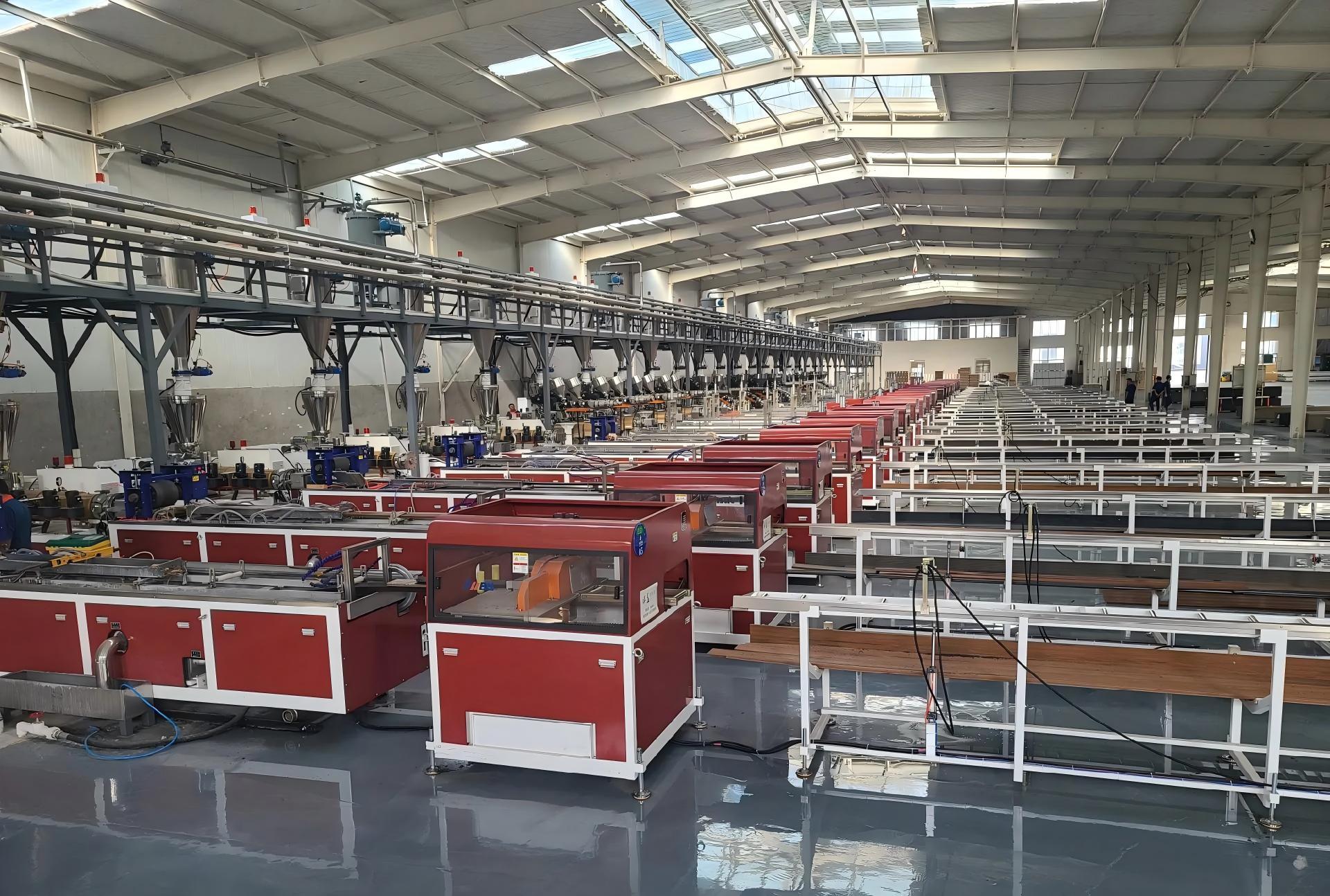 Second generation round hole double-sided co extruded outdoor WPC flooring