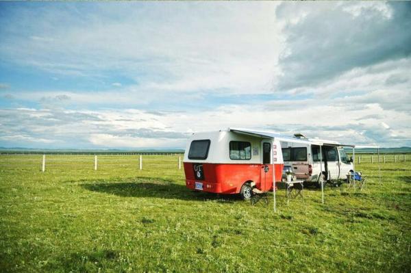 Licence Admitted Family Lightweight Off Road Camper Trailer With Spacious Living Room
