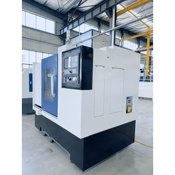 400mm X Axis Travel 1000mm Turning Length 450mm Z Axis Travel CNC Mill Turn Center