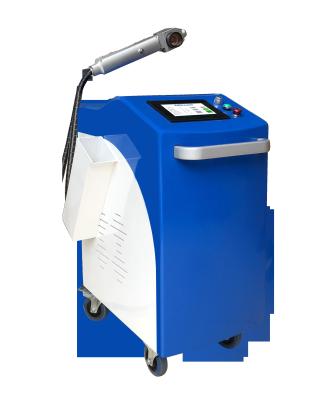 o de alta energia 60W pulsou máquina da limpeza do laser do metal que centra-se sobre a superfície do objeto