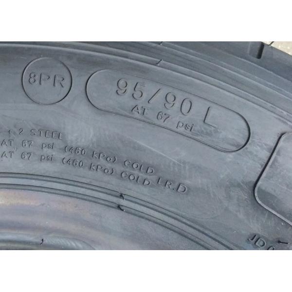 14 Inch Diameter Light Truck Tires 4 Circumferential Zigzag Grooves Design 6.00R14LT