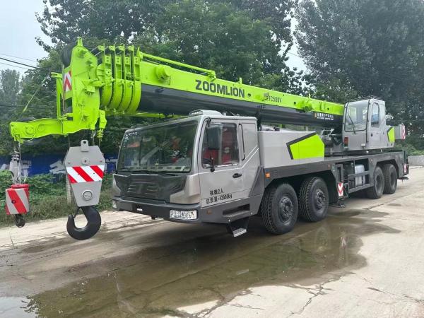 ZOOMLION ZTC500V Used Crane 50 Ton 48m Boom 350HP For Industrial Projects