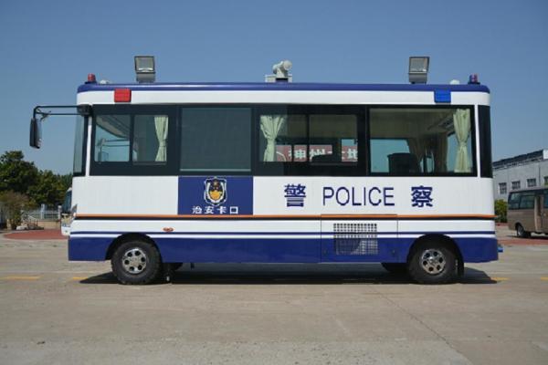 25 Km / H Mobile Police Command Vehicles Service Station 3G Wireless Transmission