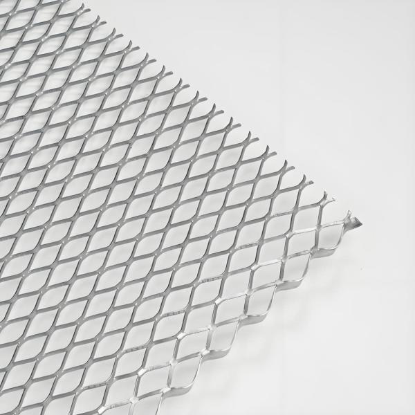 Lato de metal de estuco galvanizado de 1.75 libras 27 x 96 pulgadas G60 o G90 recubrimiento de zinc