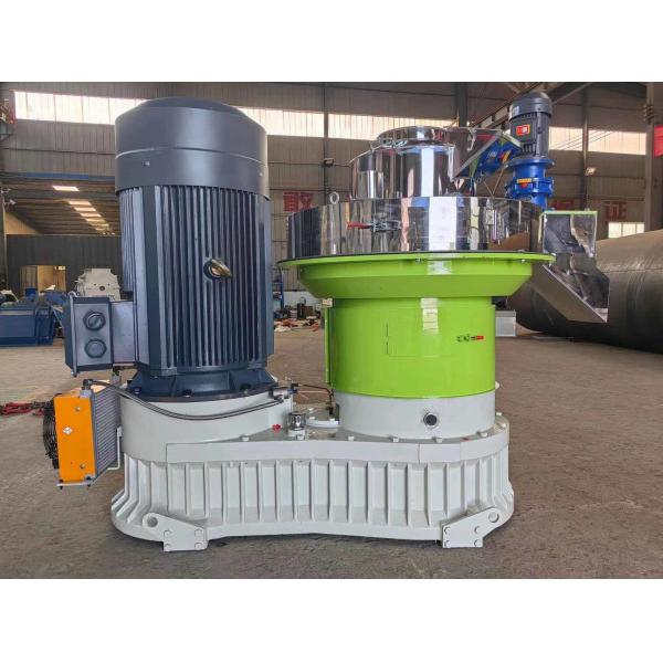 Машина для переработки пеллетных материалов из биомассы