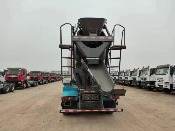 1000L Self Loading Concrete Mixer Truck 440hp Howo Concrete Mixture Truck