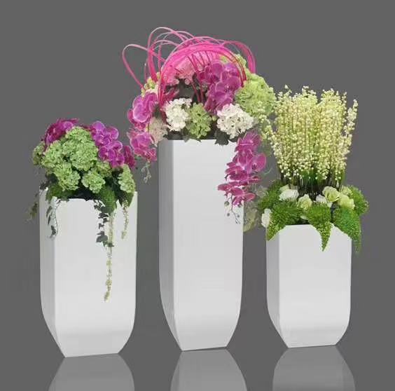 Waterproof Outdoor Hotel Lobby Decorations Art Figurines Resin Crafts