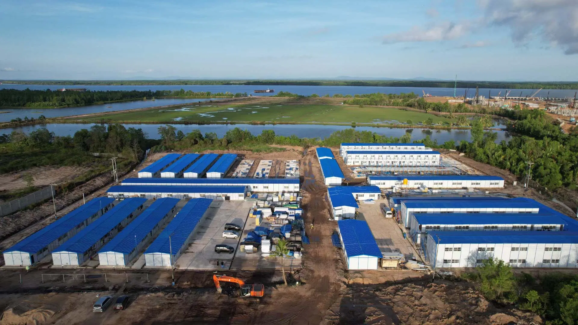 K Type Steel Structure Prefab House for Worker Accommodation, Temporary Office, Dormitory and Large Scale Engineering Projects