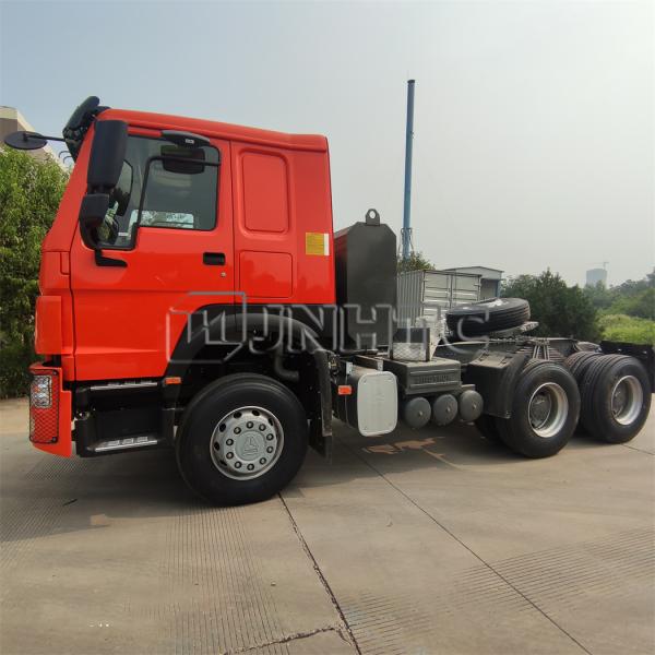 Howo Used Tractor Head Trailer 95 Km/h 30 Tons 6x6