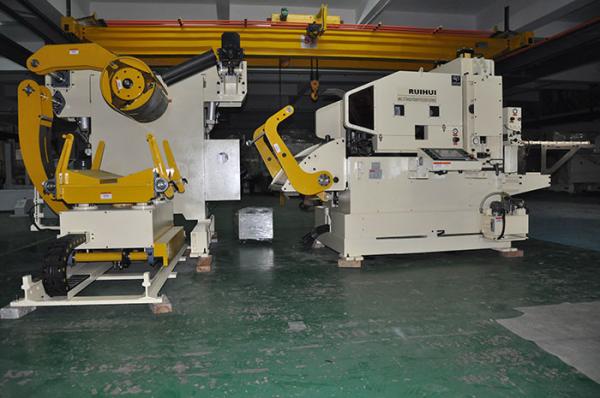 Hydrauilc Mandrel Expansion NC Servo Roll Feeder Automatic 400 mm Width Sheet Decoiler Straightener Feeder Line